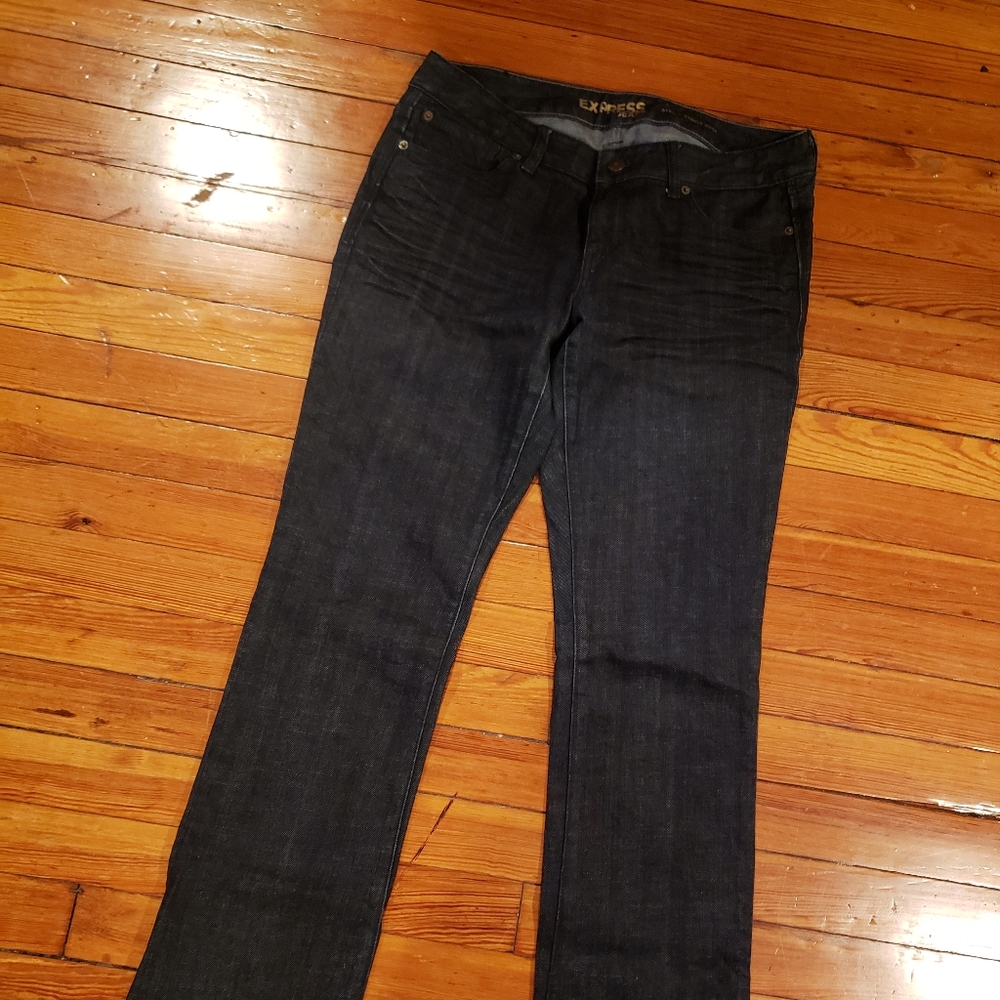 Express Stella barely bootcut jeans size 10L